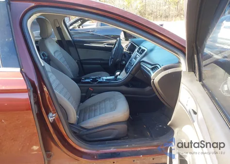 2016 Ford Fusion S из США, поврежденный, VIN 3FA6P0G70GR130210